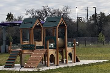 Wagging Tails Dog Park photo 1